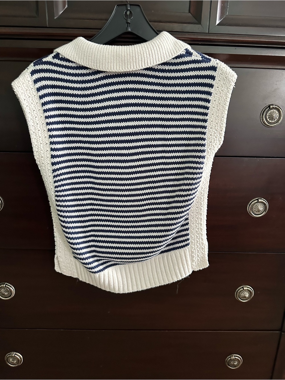 Sonoma Navy and White Striped V-Neck Sleeveless Sweater Vest - Picture 7 of 7